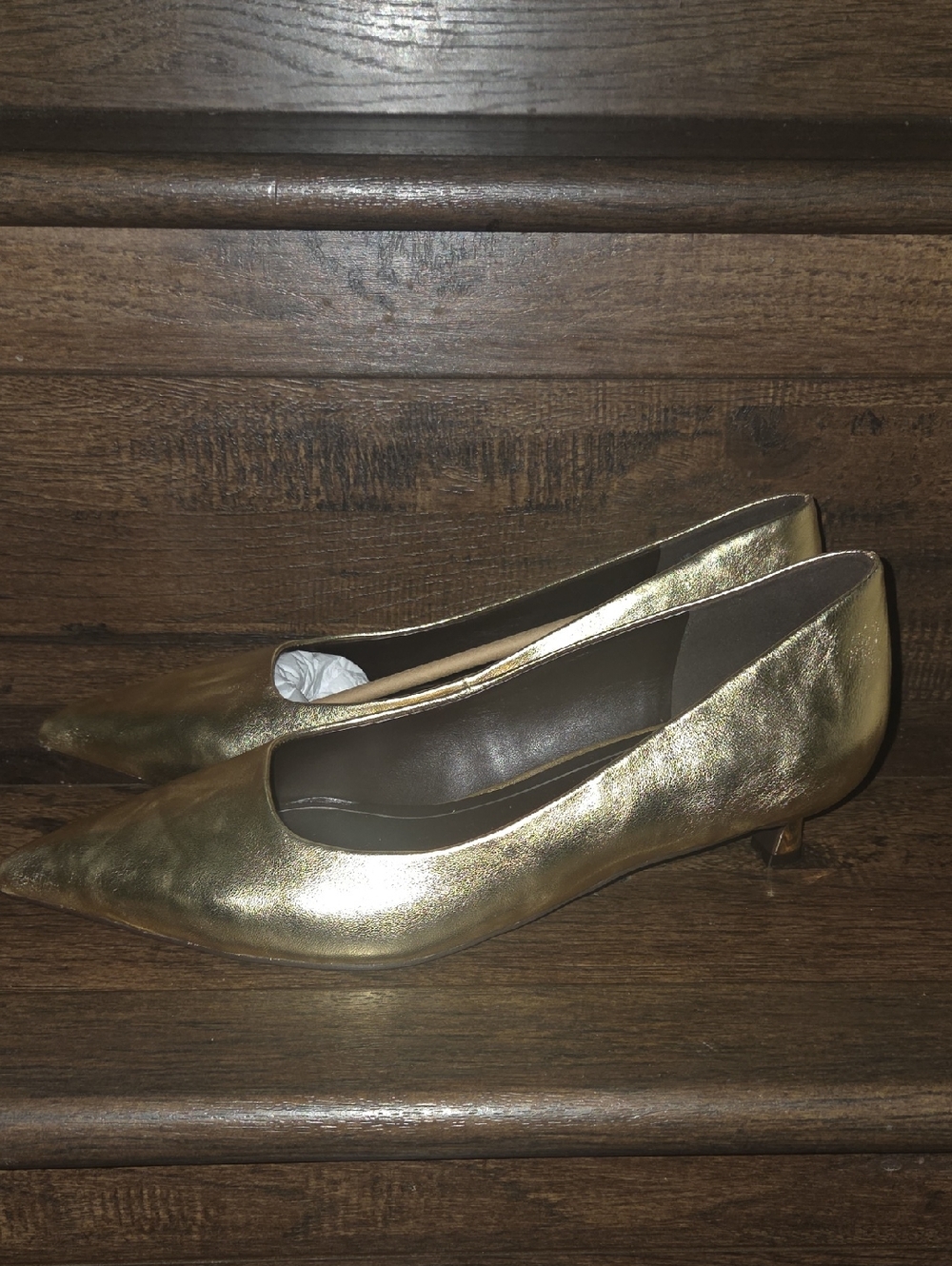 Gold Pointed-Toe Women's Kitten Heel Pumps